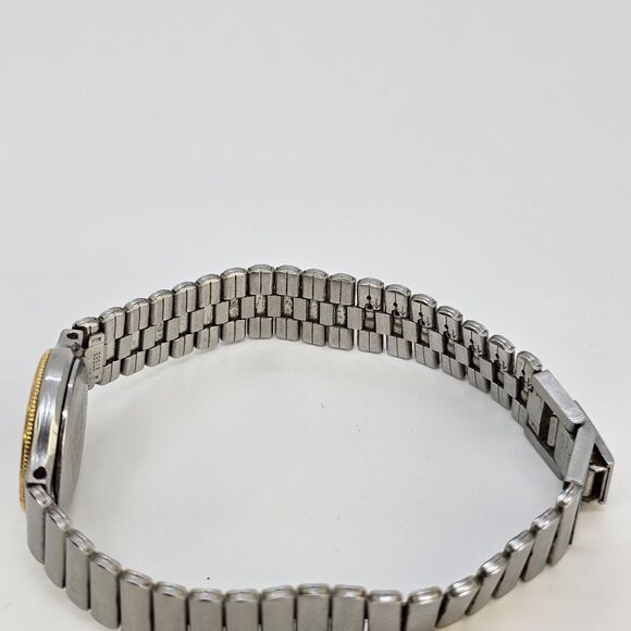 Citizen Women's Watch 22MM Gray Dial Gold Bezel Gray Bands 7.25" New Battery - Picture 13 of 14